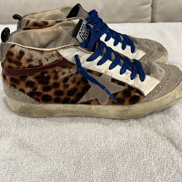 Golden Goose Sneakers - Picture 5 of 6